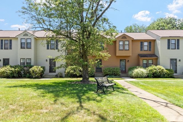 292 Apache Way 292, Tewksbury, MA 01876