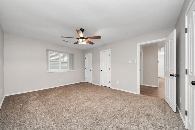 1410 Long View Drive, Pearland, TX 77581