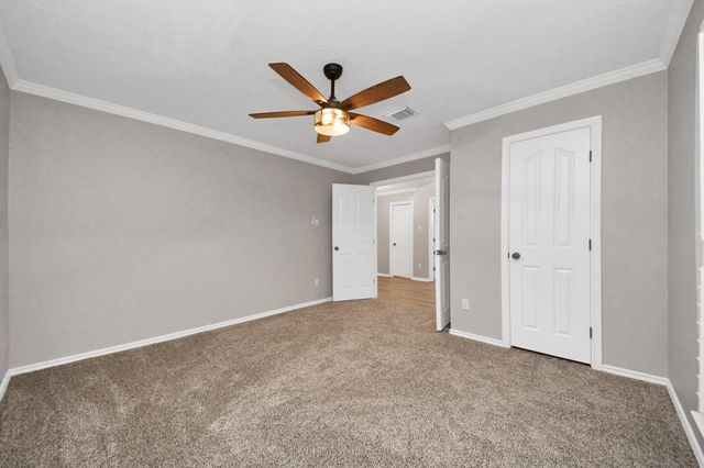 1410 Long View Drive, Pearland, TX 77581