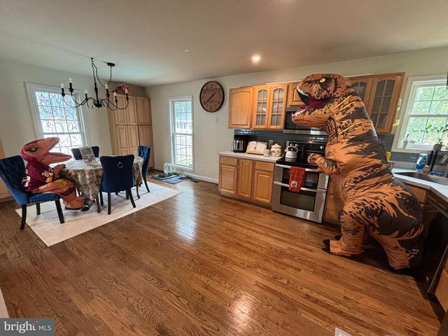 1130 HAPPY RIDGE DR, Front Royal, VA 22630