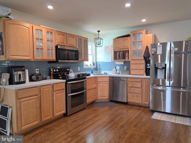 1130 HAPPY RIDGE DR, Front Royal, VA 22630