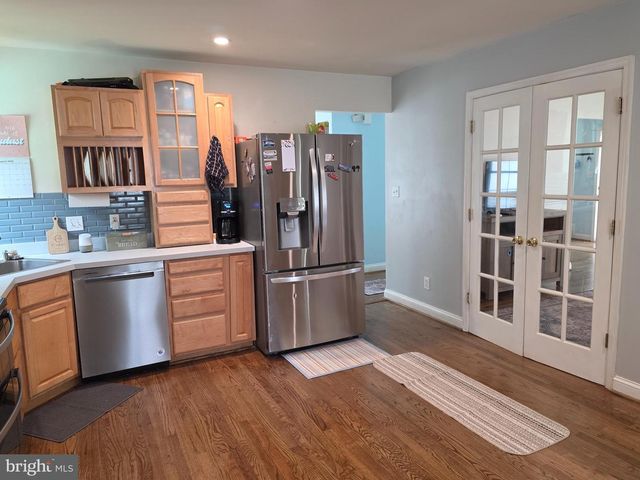 1130 HAPPY RIDGE DR, Front Royal, VA 22630