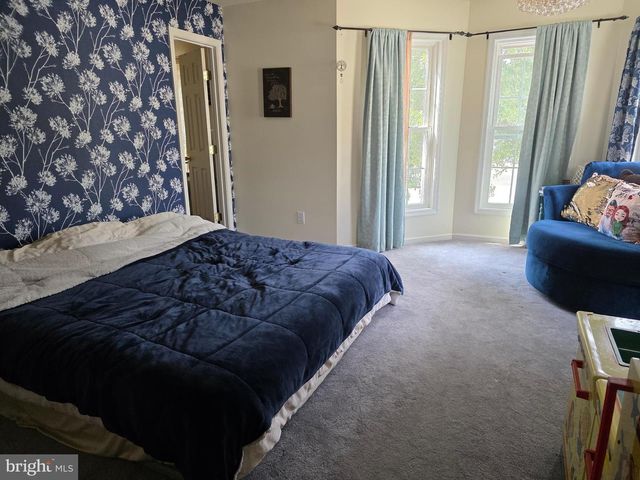 1130 HAPPY RIDGE DR, Front Royal, VA 22630