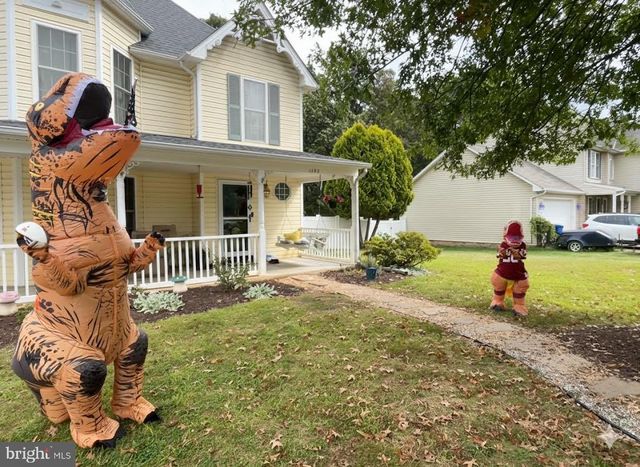 1130 HAPPY RIDGE DR, Front Royal, VA 22630