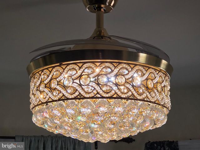 1130 HAPPY RIDGE DR, Front Royal, VA 22630