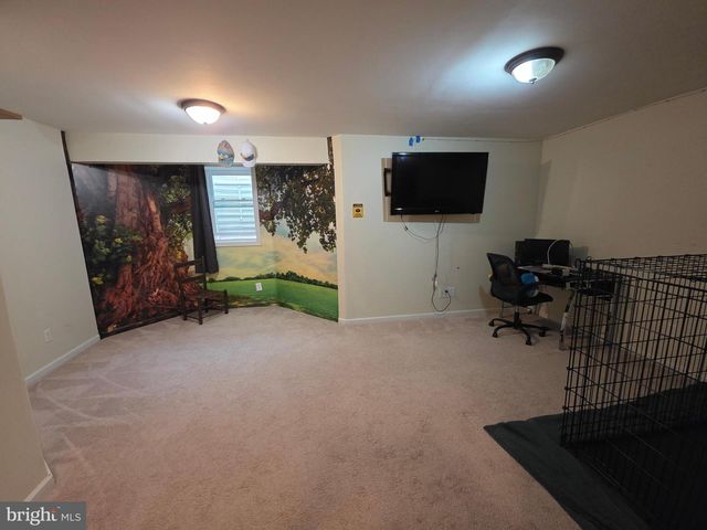 1130 HAPPY RIDGE DR, Front Royal, VA 22630