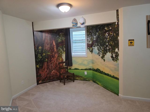 1130 HAPPY RIDGE DR, Front Royal, VA 22630