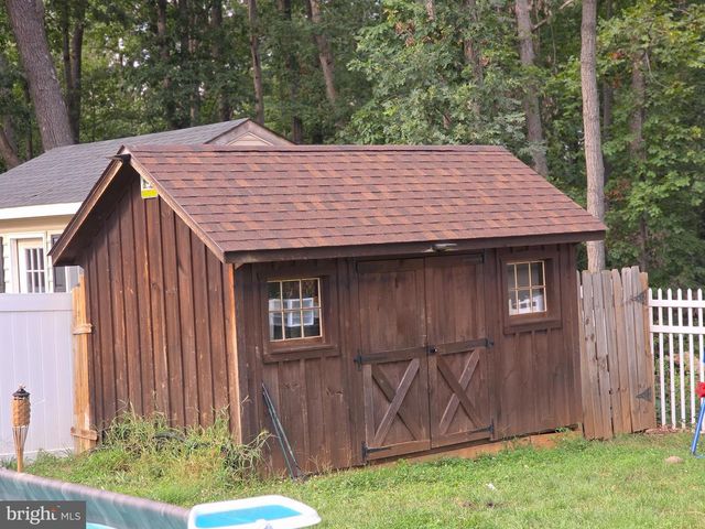 1130 HAPPY RIDGE DR, Front Royal, VA 22630