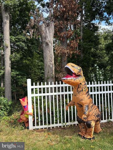 1130 HAPPY RIDGE DR, Front Royal, VA 22630