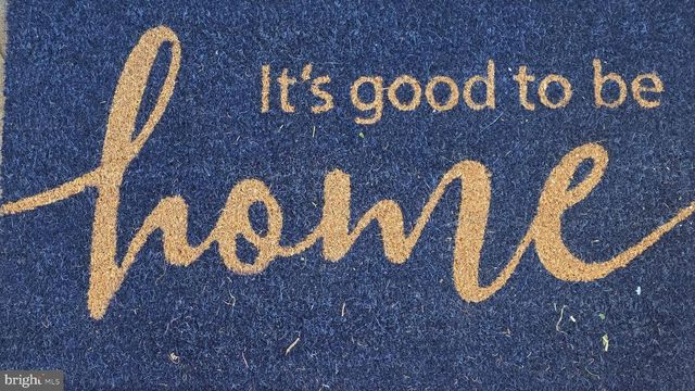 1130 HAPPY RIDGE DR, Front Royal, VA 22630