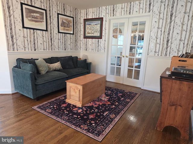 1130 HAPPY RIDGE DR, Front Royal, VA 22630