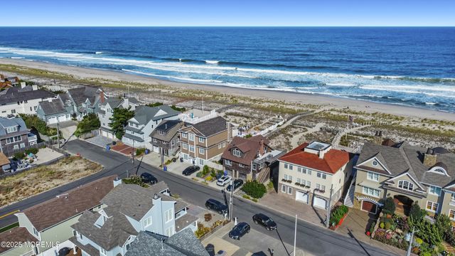 150 Sunset Lane, Mantoloking, NJ 08738