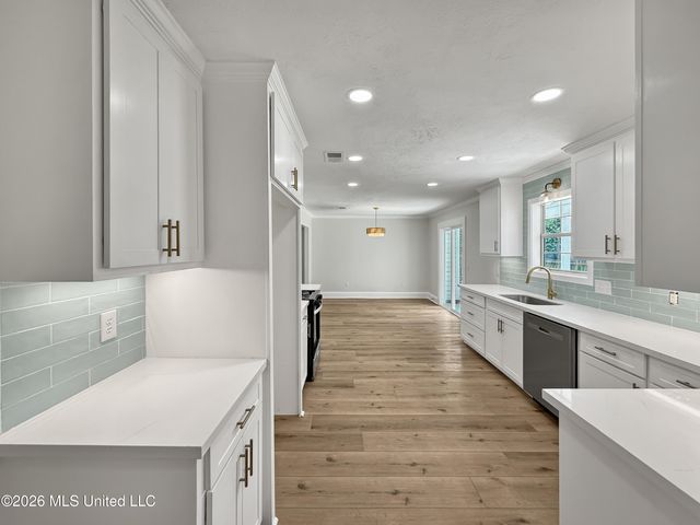 109 Post Oak Drive, Brandon, MS 39047