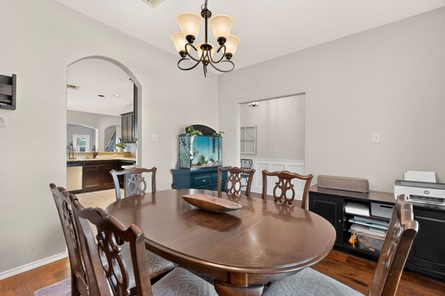 201 Sandy Creek Way, Mckinney, TX 75072