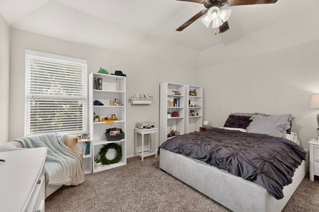 201 Sandy Creek Way, Mckinney, TX 75072