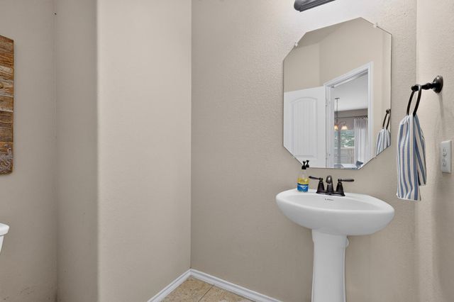 201 Sandy Creek Way, Mckinney, TX 75072
