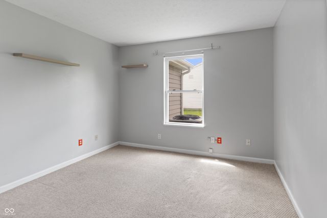 5636 Glen Canyon Drive, Indianapolis, IN 46237