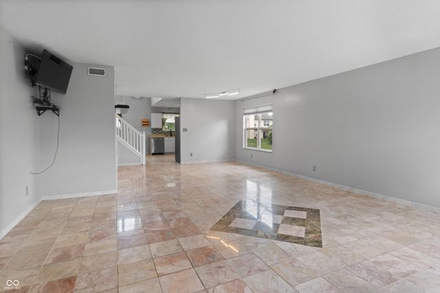 5636 Glen Canyon Drive, Indianapolis, IN 46237