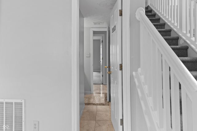 5636 Glen Canyon Drive, Indianapolis, IN 46237