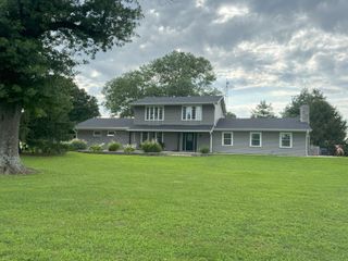 4531 South 132nd Road, Bolivar, MO 65613
