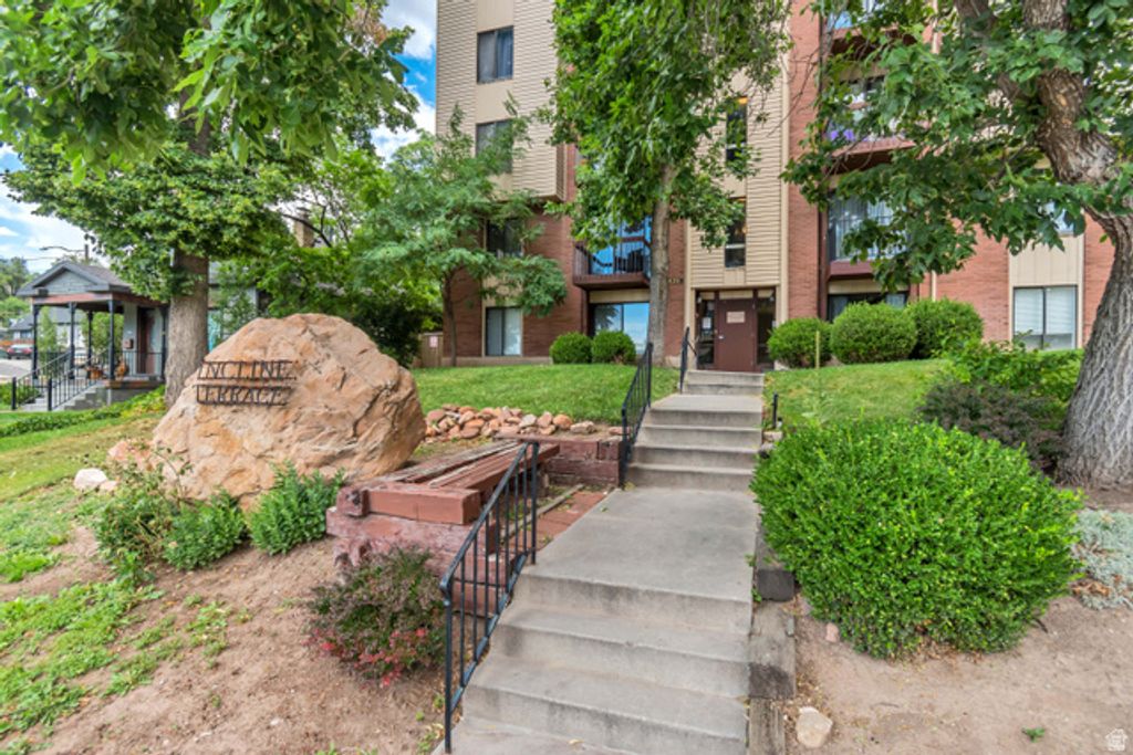 425 S 1000 E #103C, Salt Lake City, UT 84102 — exterior