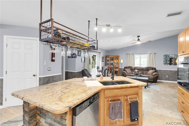 11058 N Morrell Drive, Citrus Springs, FL 34434