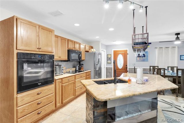 11058 N Morrell Drive, Citrus Springs, FL 34434