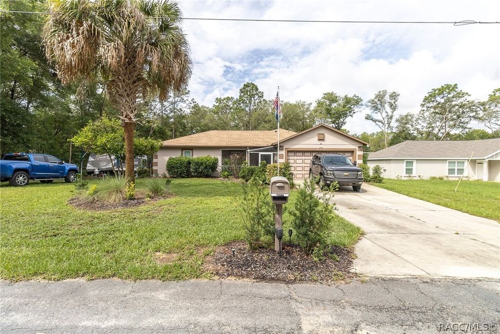 11058 N Morrell Drive, Citrus Springs, FL 34434