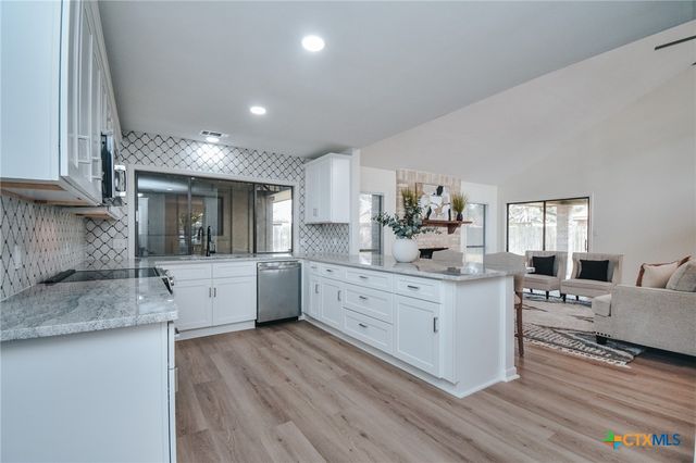 106 Chama Drive, Victoria, TX 77904