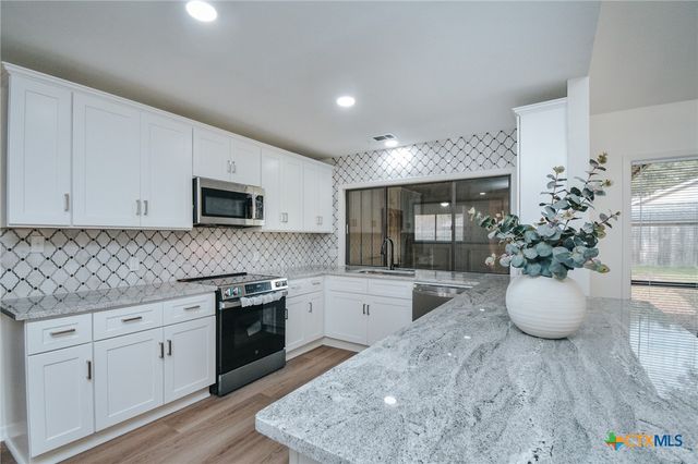 106 Chama Drive, Victoria, TX 77904