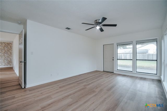 106 Chama Drive, Victoria, TX 77904