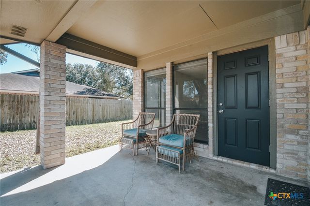 106 Chama Drive, Victoria, TX 77904