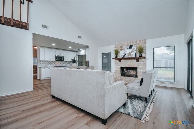 106 Chama Drive, Victoria, TX 77904