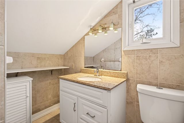 2644 Edgemere Drive, Greece, NY 14612