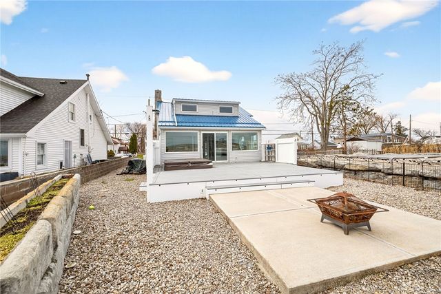 2644 Edgemere Drive, Greece, NY 14612