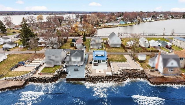 2644 Edgemere Drive, Greece, NY 14612