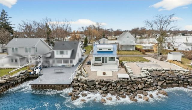 2644 Edgemere Drive, Greece, NY 14612