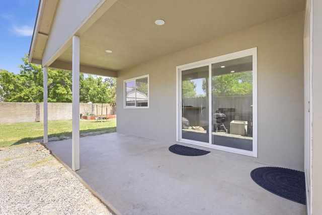 5411 Sawtooth Ct, Sacramento, CA 95842