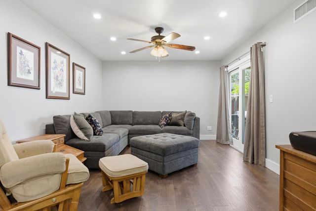 5411 Sawtooth Ct, Sacramento, CA 95842