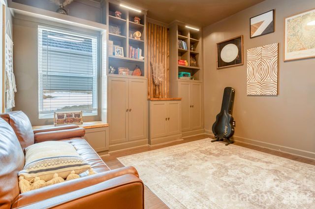 6415 Barcelona Way, Charlotte, NC 28214