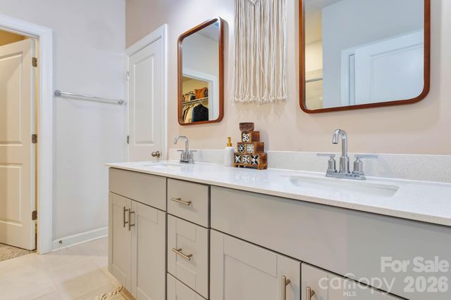 6415 Barcelona Way, Charlotte, NC 28214