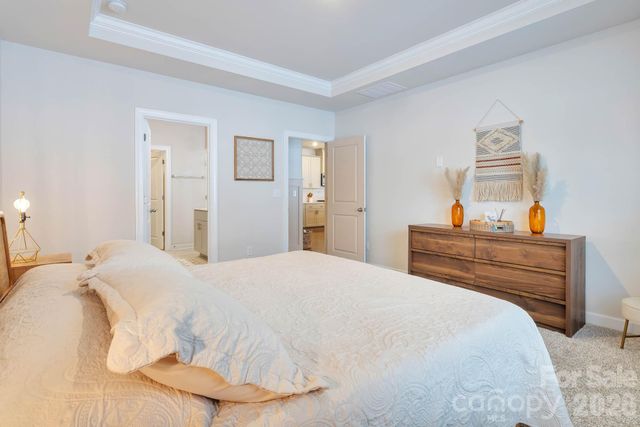 6415 Barcelona Way, Charlotte, NC 28214