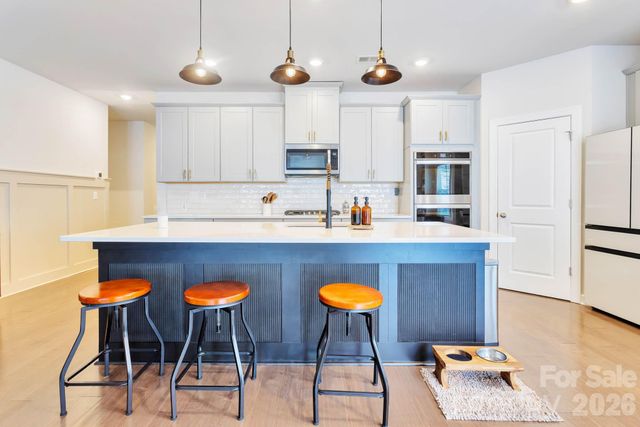 6415 Barcelona Way, Charlotte, NC 28214