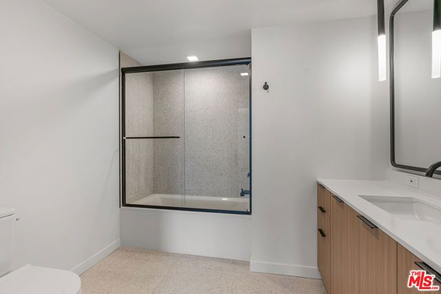 3688 Overland Avenue 412, Los Angeles, CA 90034