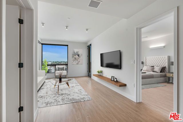 3688 Overland Avenue 412, Los Angeles, CA 90034