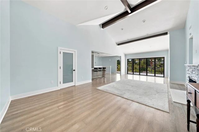 6002 Graciosa, Los Angeles, CA 90068