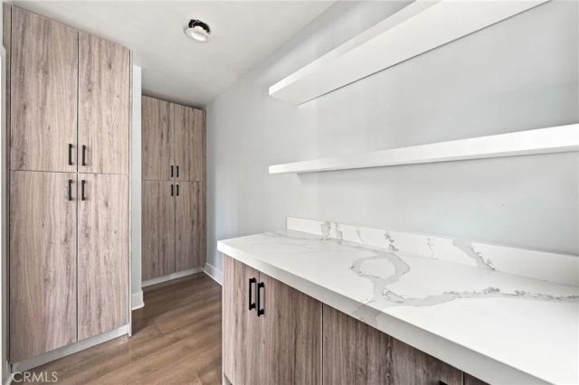 6002 Graciosa, Los Angeles, CA 90068