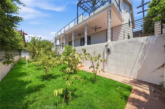 6002 Graciosa, Los Angeles, CA 90068