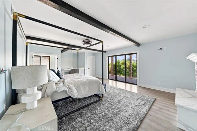 6002 Graciosa, Los Angeles, CA 90068