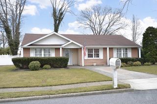 49 Starfire Drive, Centereach, NY 11720